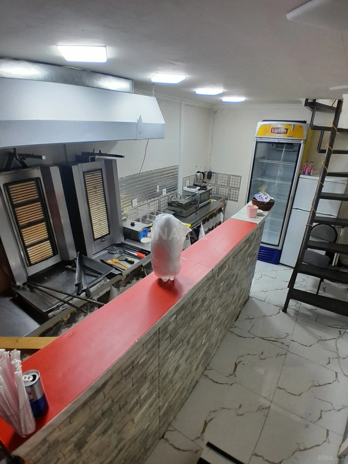 Kirayə verilir obyekt 30 m²