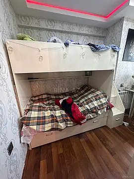 Satılır 3 otaqlı mənzil 82 m²