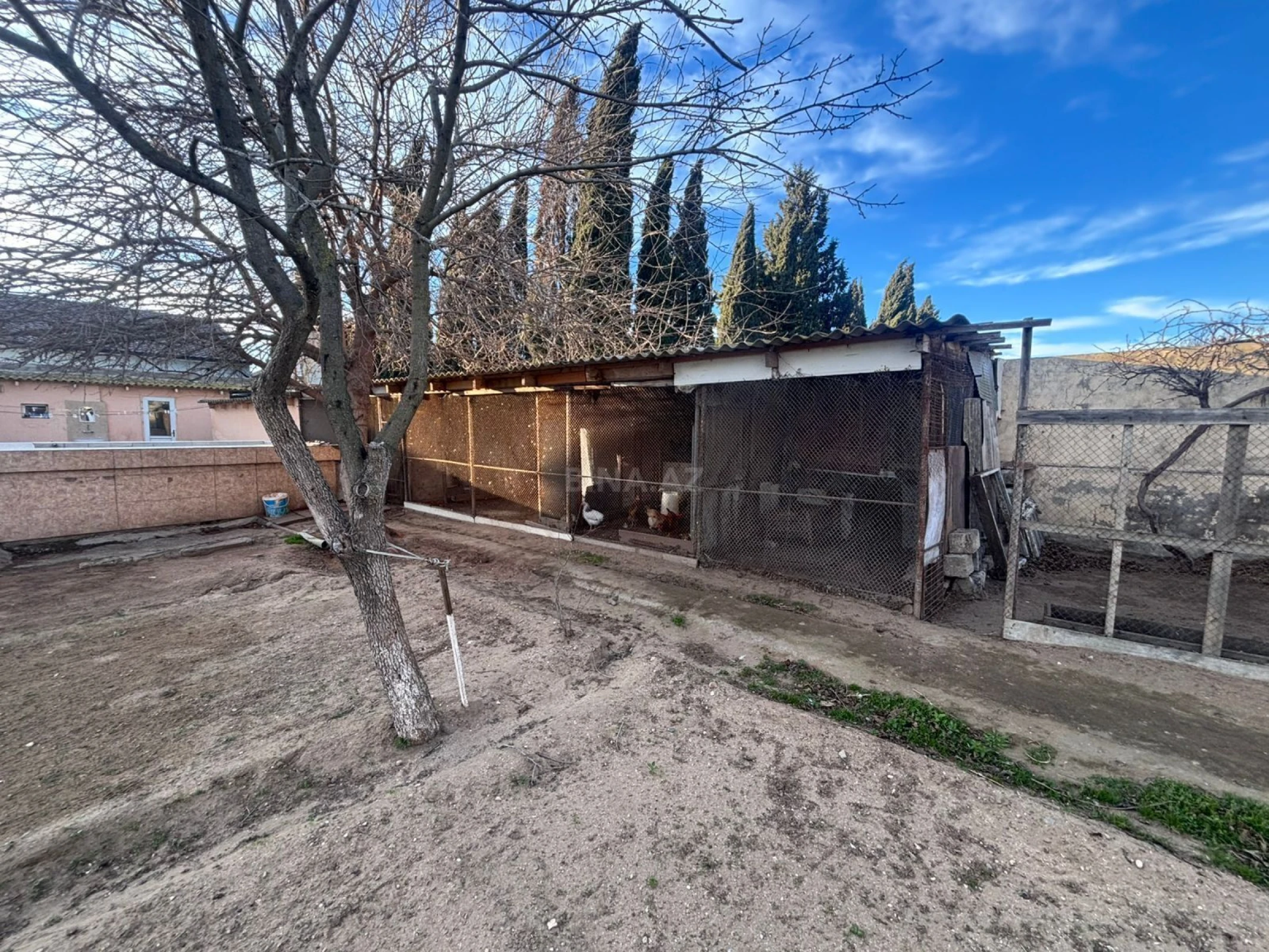 Satılır torpaq sahəsi 12 m²