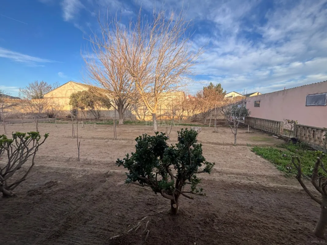 Satılır torpaq sahəsi 12 m²