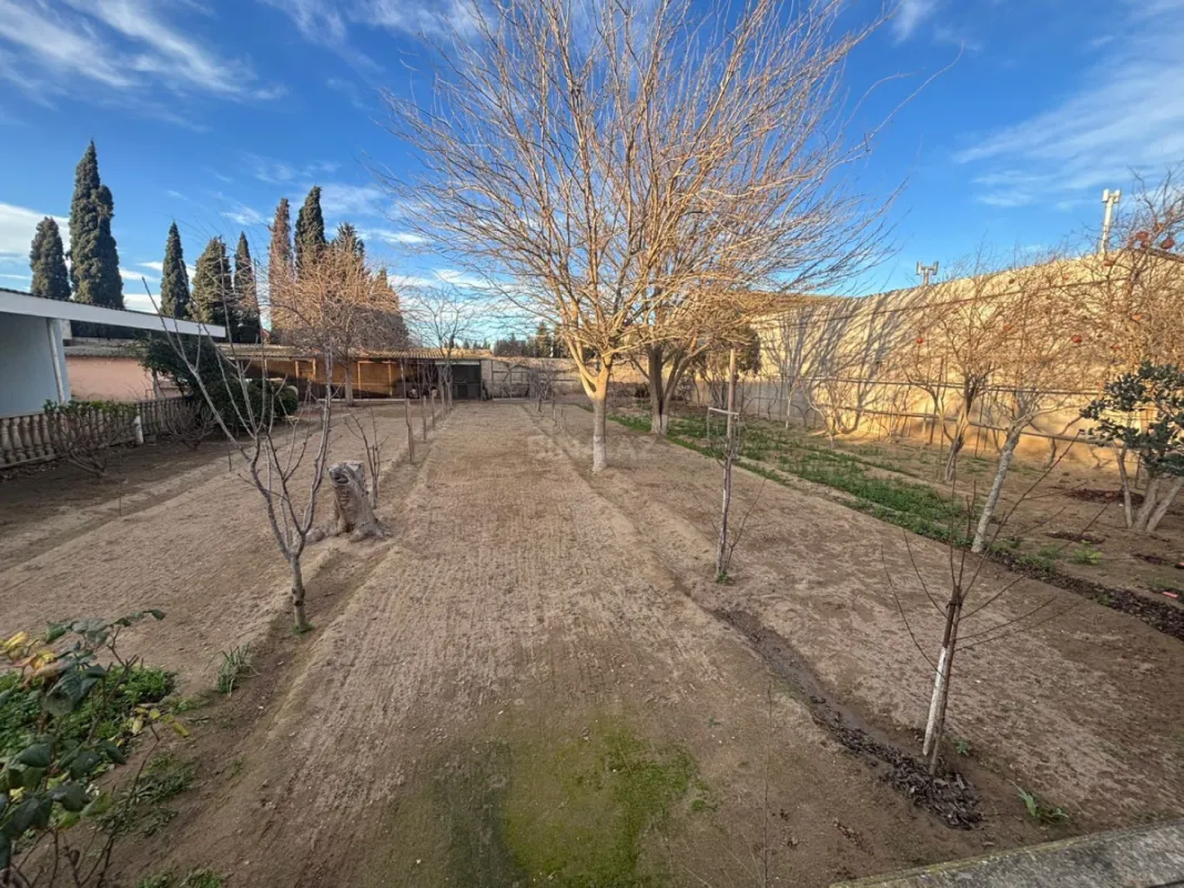 Satılır torpaq sahəsi 12 m²