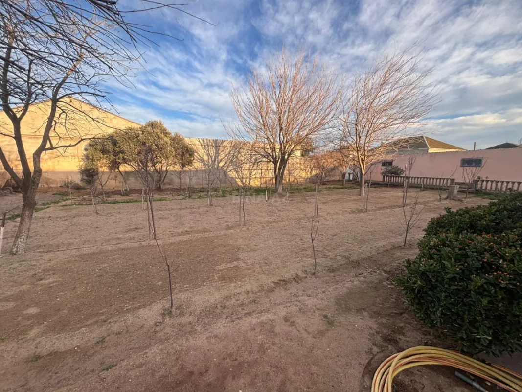 Satılır torpaq sahəsi 12 m²