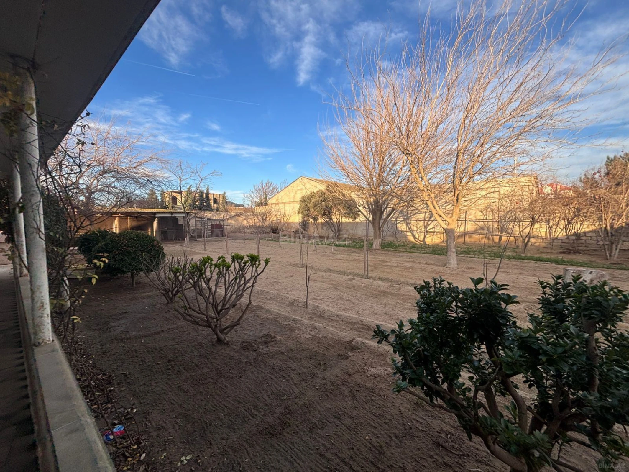 Satılır torpaq sahəsi 12 m²