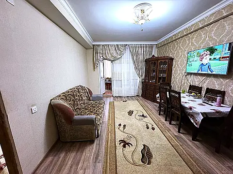 Satılır 2 otaqlı mənzil 60 m² — Bakı, İnşaatçılar 2 otaq 60.00 m²