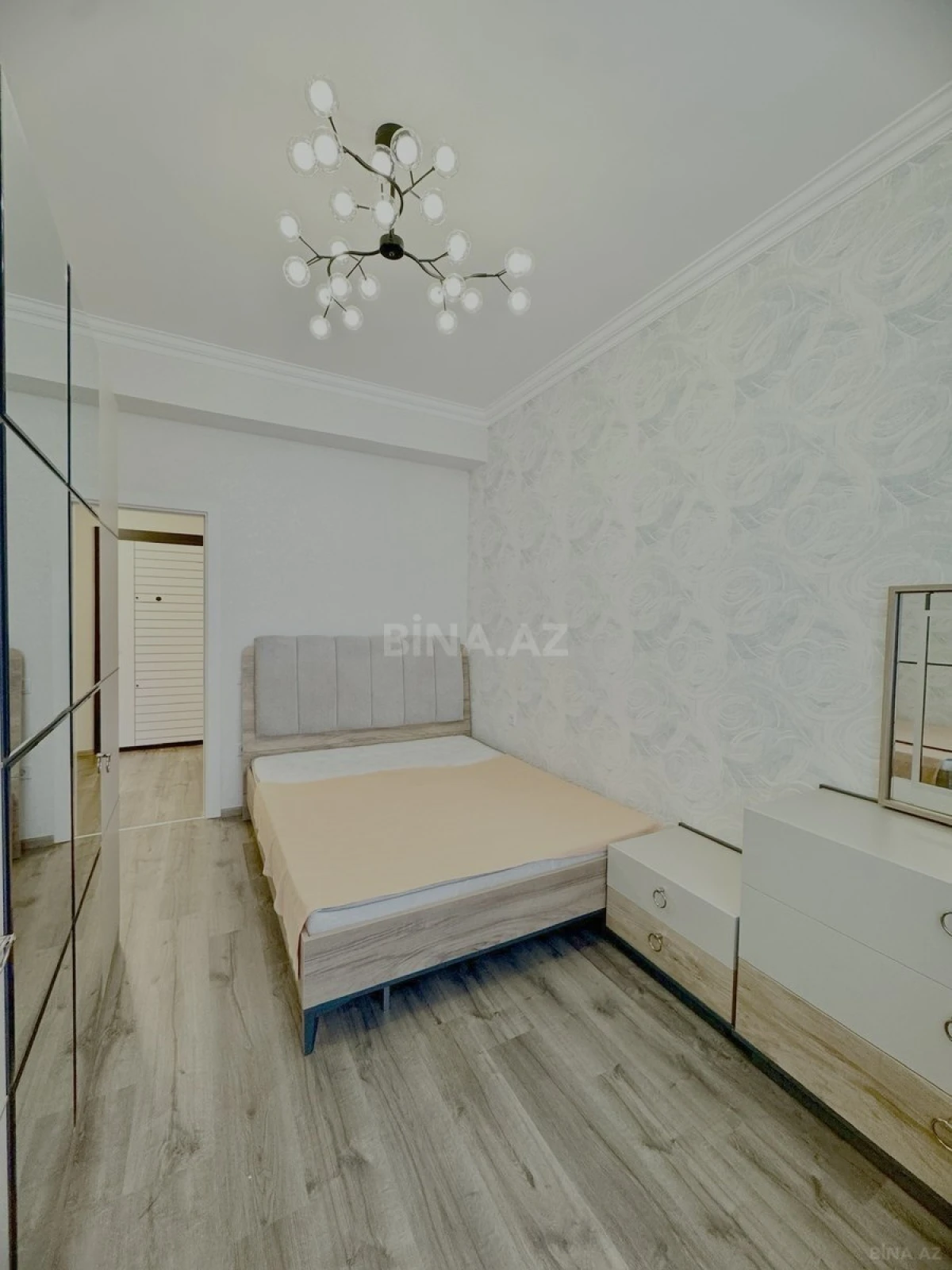 Kirayə verilir 2 otaqlı mənzil 52 m²