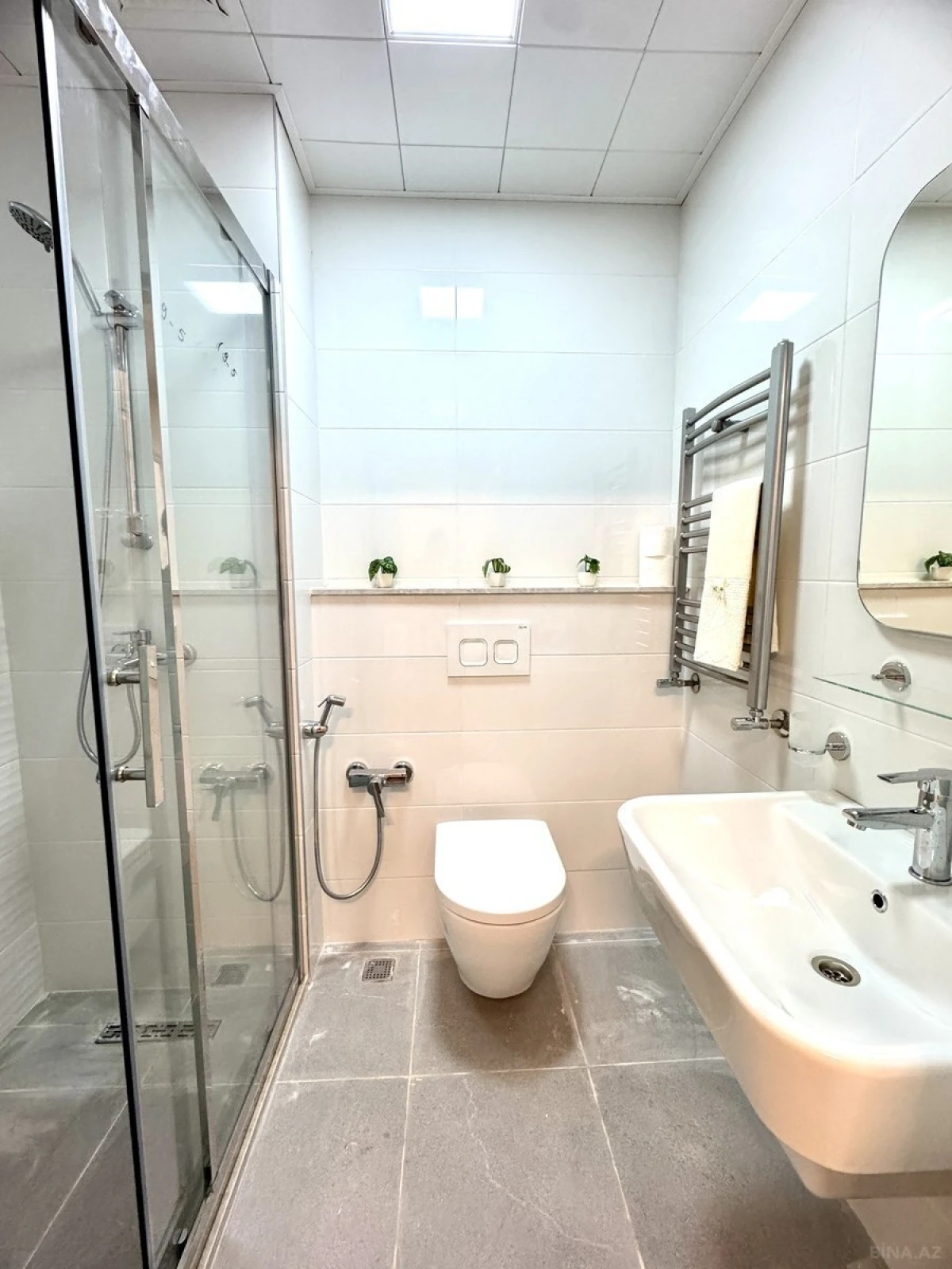 Kirayə verilir 2 otaqlı mənzil 52 m²