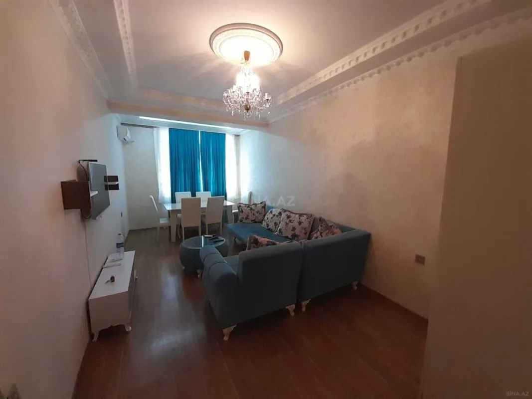 Kirayə verilir 2 otaqlı mənzil 80 m²