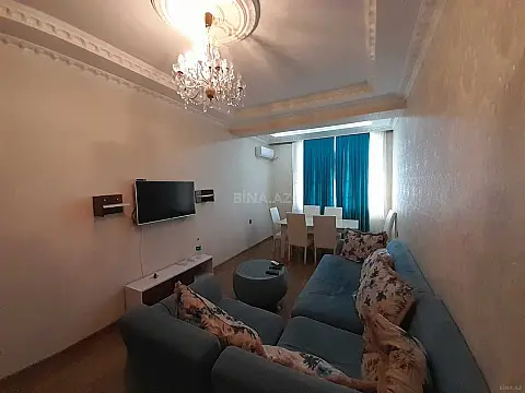 Kirayə verilir 2 otaqlı mənzil 80 m²