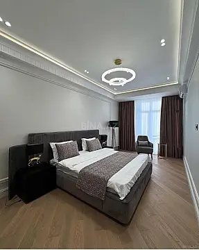 Kirayə verilir 2 otaqlı mənzil 80 m²