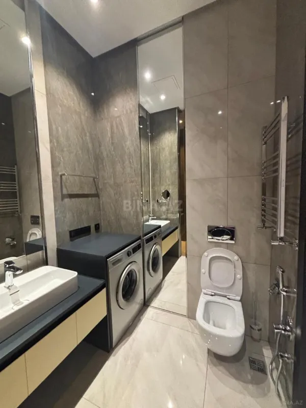 Kirayə verilir 2 otaqlı mənzil 65 m²