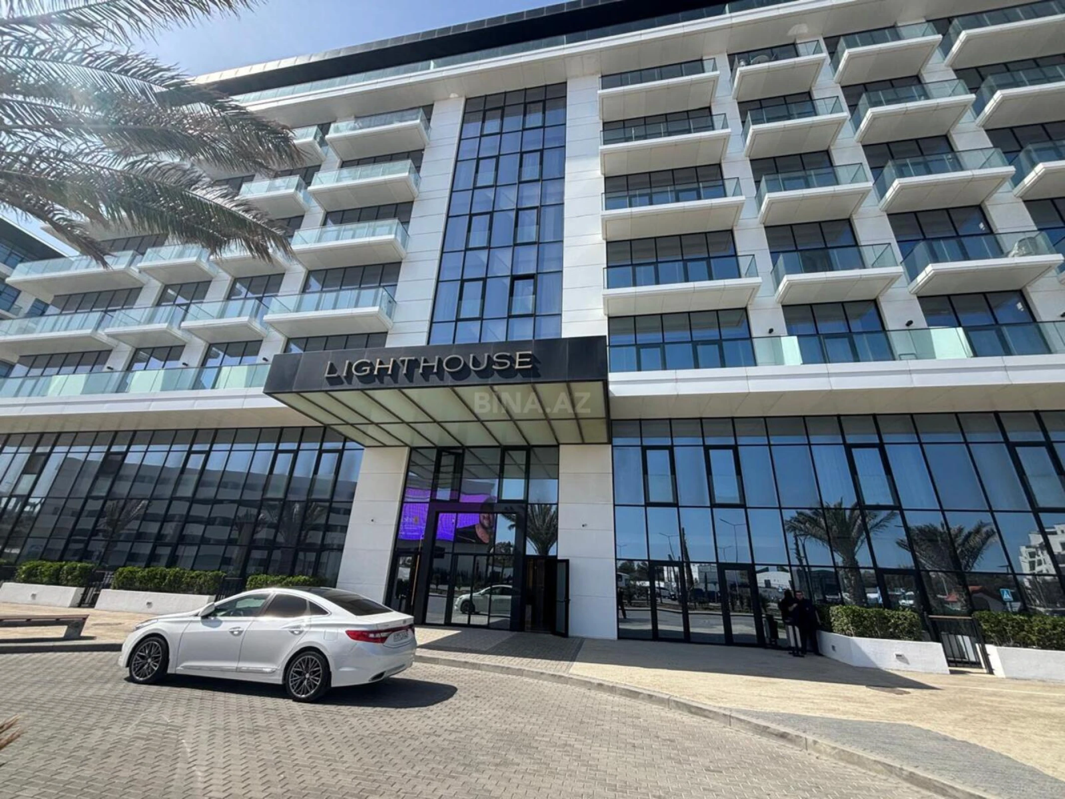 Kirayə verilir 2 otaqlı mənzil 65 m²