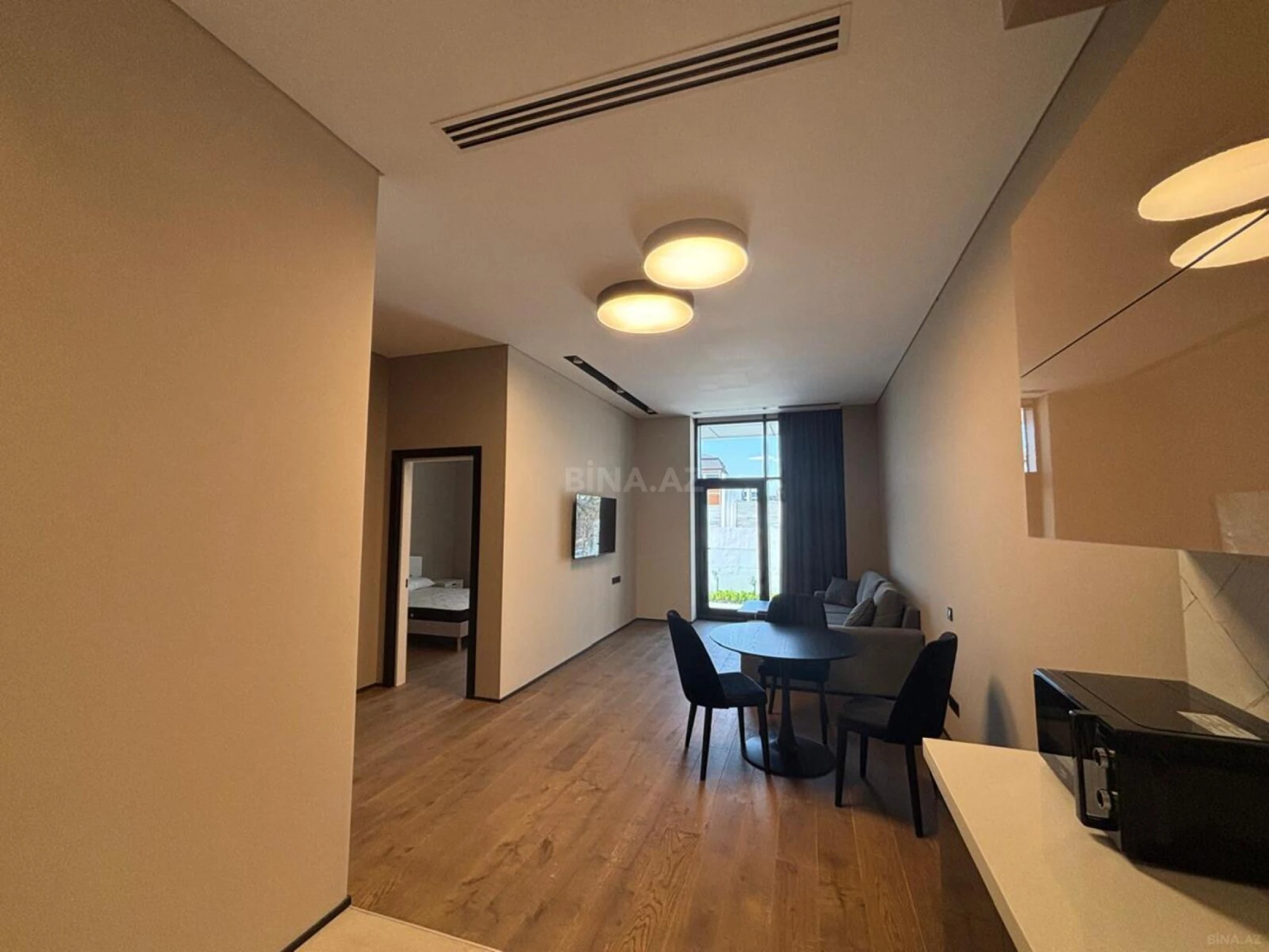 Kirayə verilir 2 otaqlı mənzil 65 m²