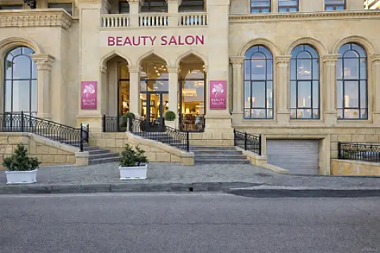 Satılır obyekt 432 m²