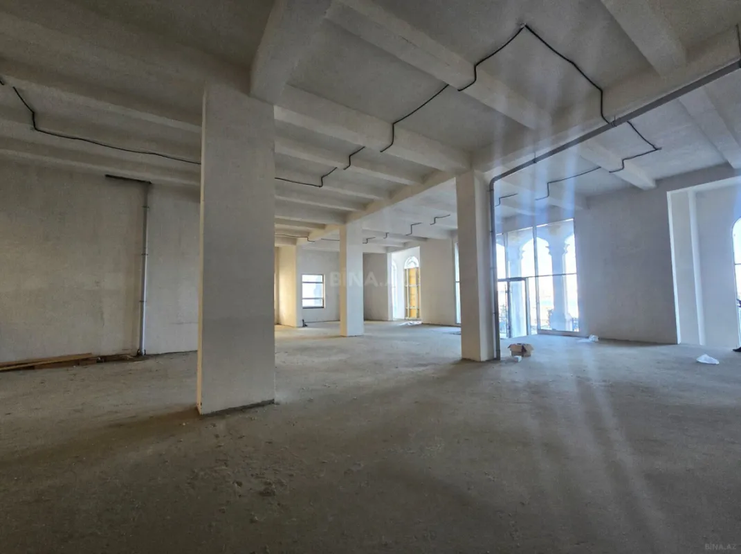 Satılır obyekt 432 m²
