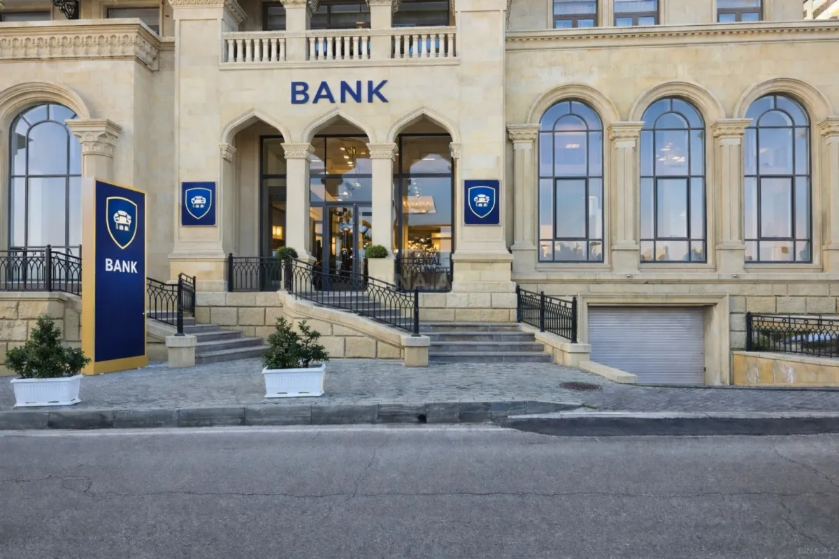 Satılır obyekt 432 m²