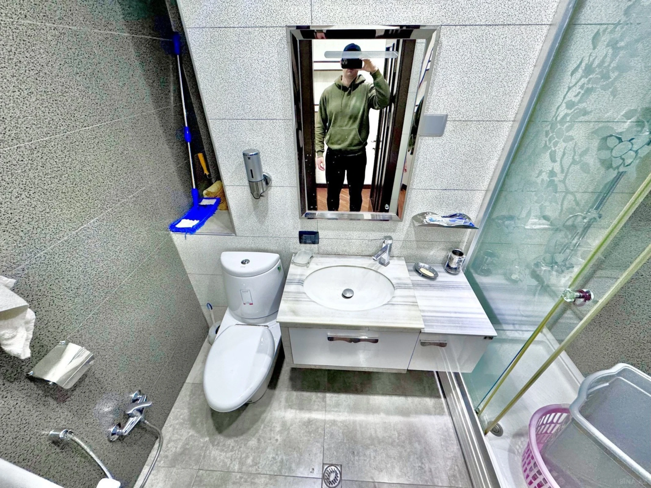 Satılır 3 otaqlı mənzil 136 m²