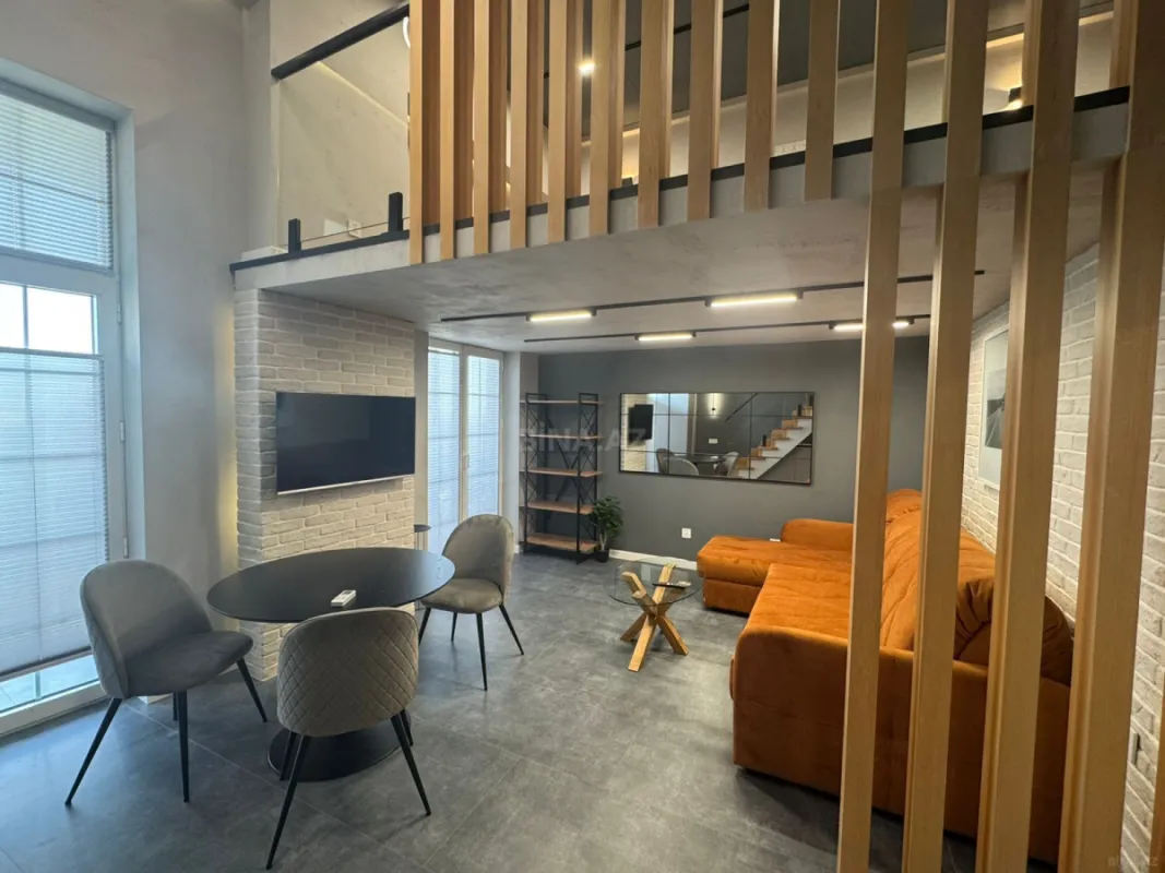 Kirayə verilir 2 otaqlı mənzil 50 m²