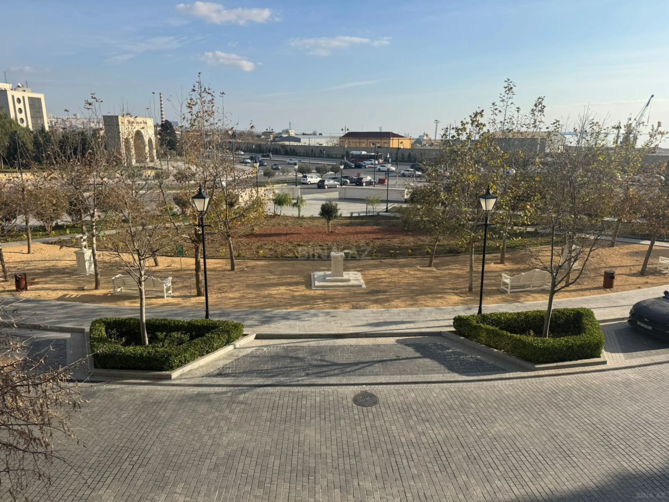 Kirayə verilir 2 otaqlı mənzil 50 m²