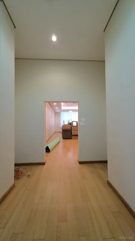 Satılır obyekt 100 m²