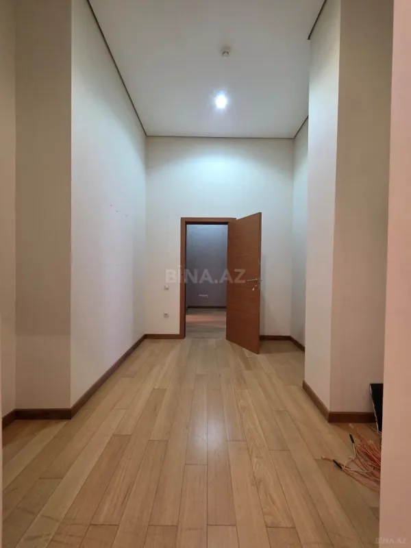 Satılır obyekt 100 m²