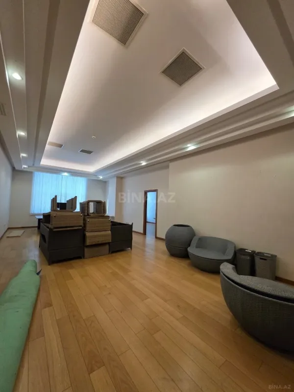 Satılır obyekt 100 m²