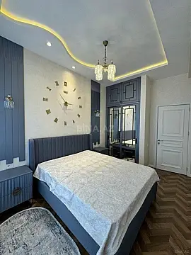 Kirayə verilir 2 otaqlı mənzil 75 m²