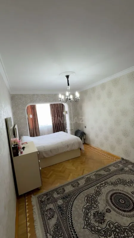 Satılır 3 otaqlı mənzil 85 m²