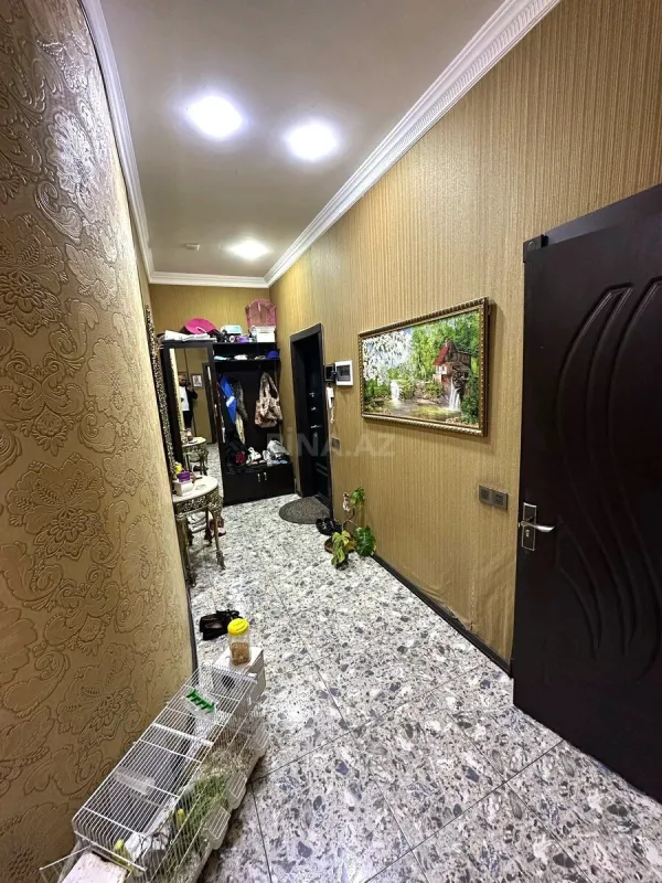 Satılır 3 otaqlı mənzil 125 m²