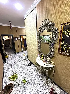 Satılır 3 otaqlı mənzil 125 m²