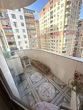 Satılır 3 otaqlı mənzil 125 m²