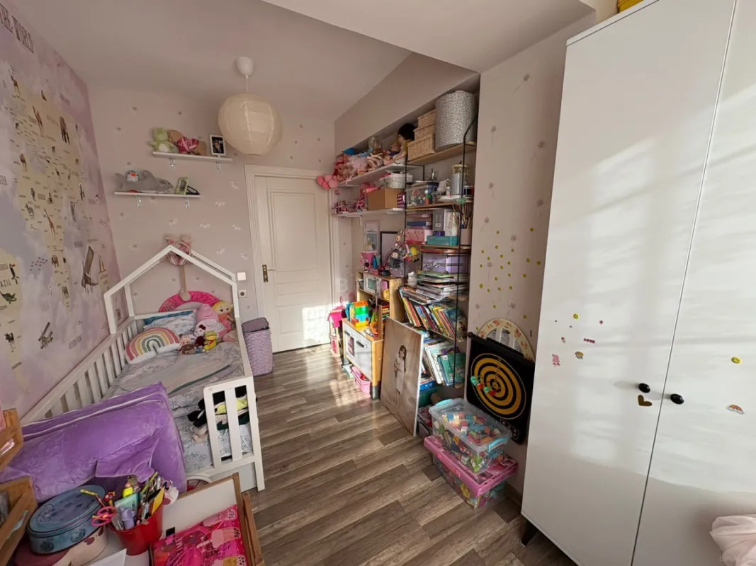 Satılır 3 otaqlı mənzil 90 m²