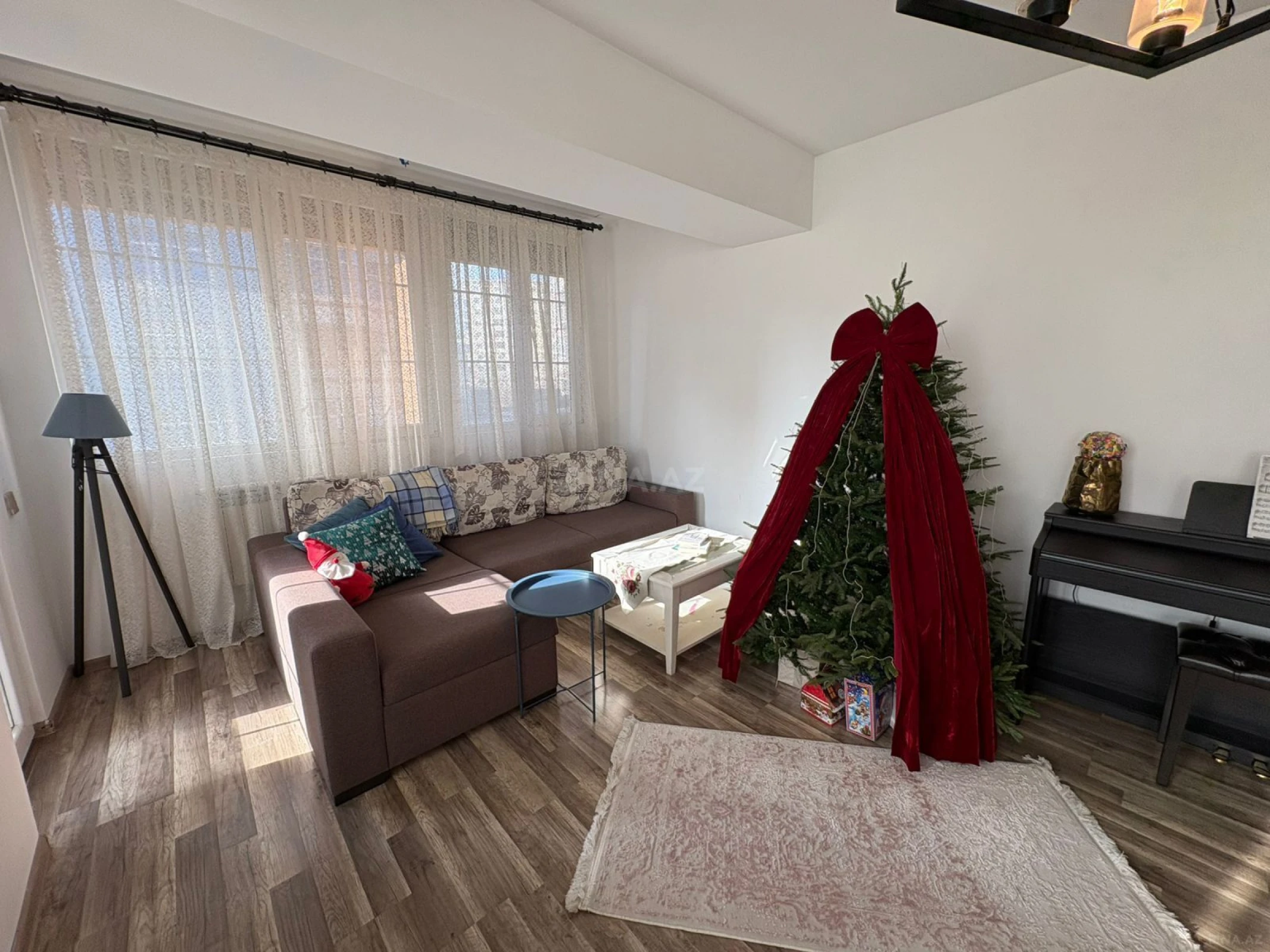 Satılır 3 otaqlı mənzil 90 m²