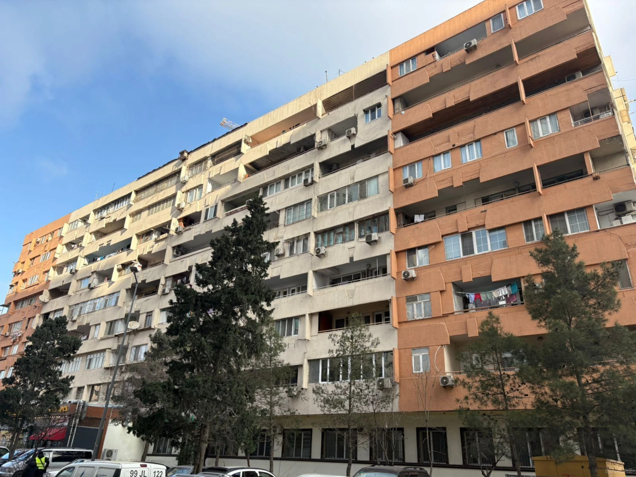 Satılır 3 otaqlı mənzil 90 m²