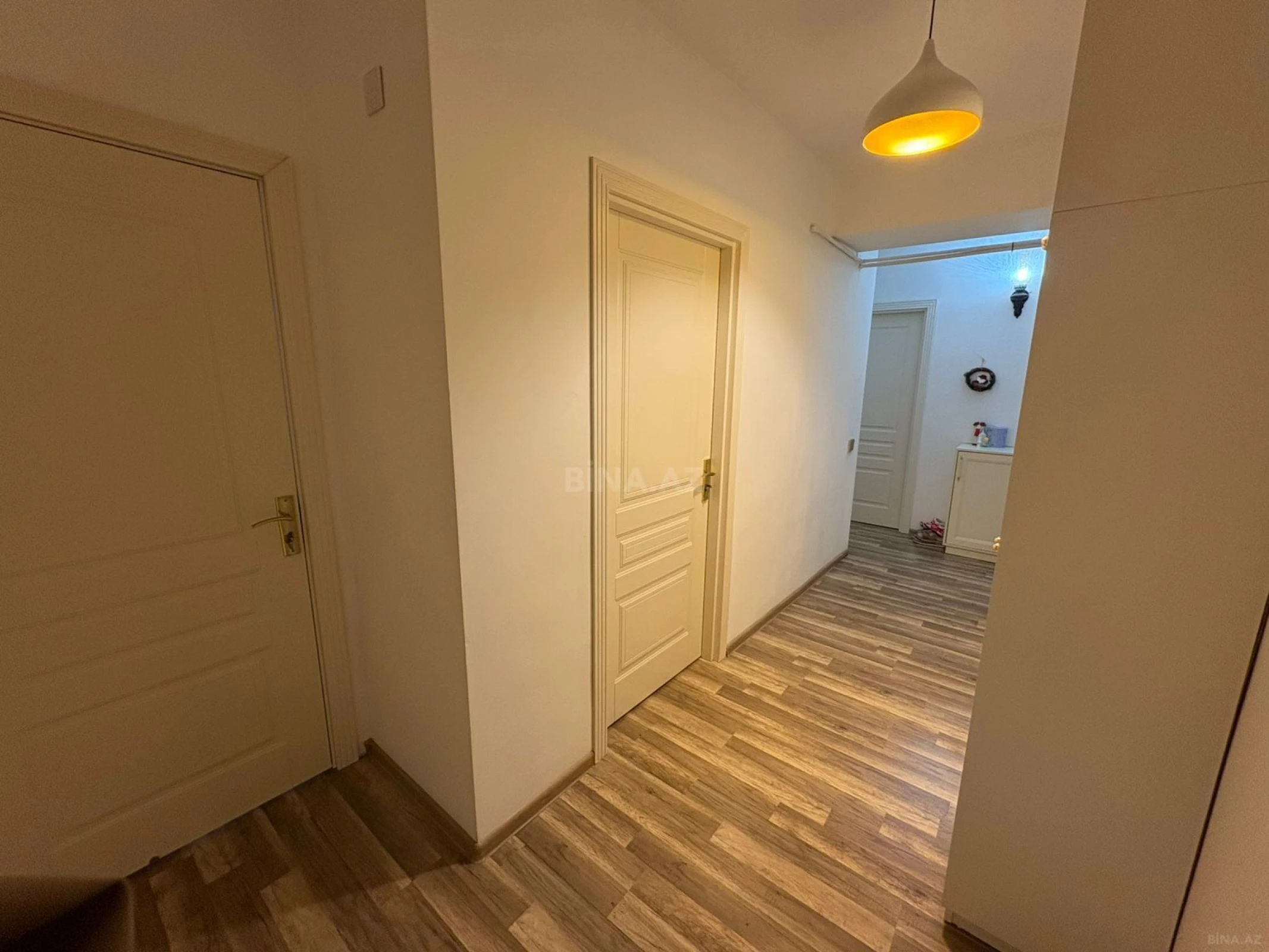Satılır 3 otaqlı mənzil 90 m²