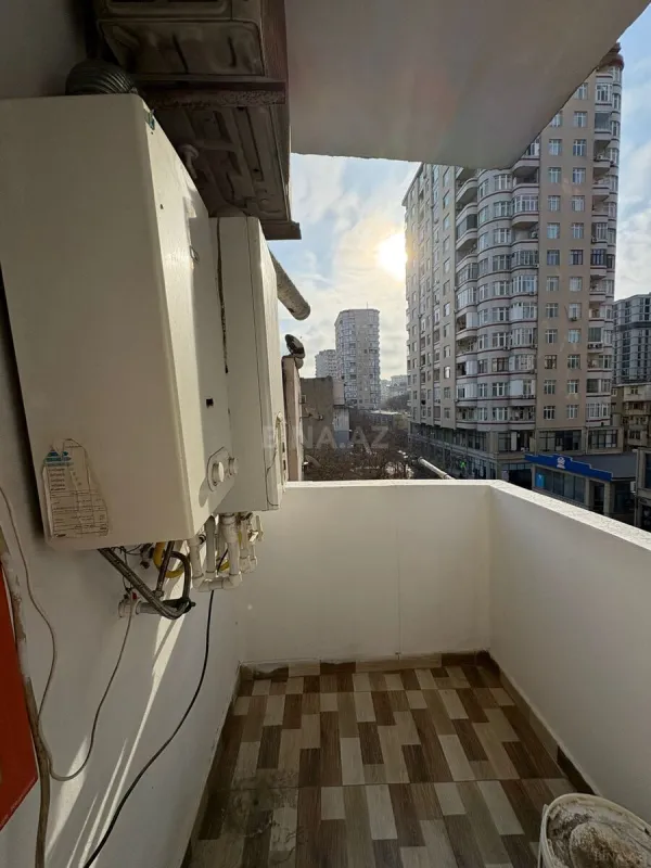 Satılır 3 otaqlı mənzil 90 m²