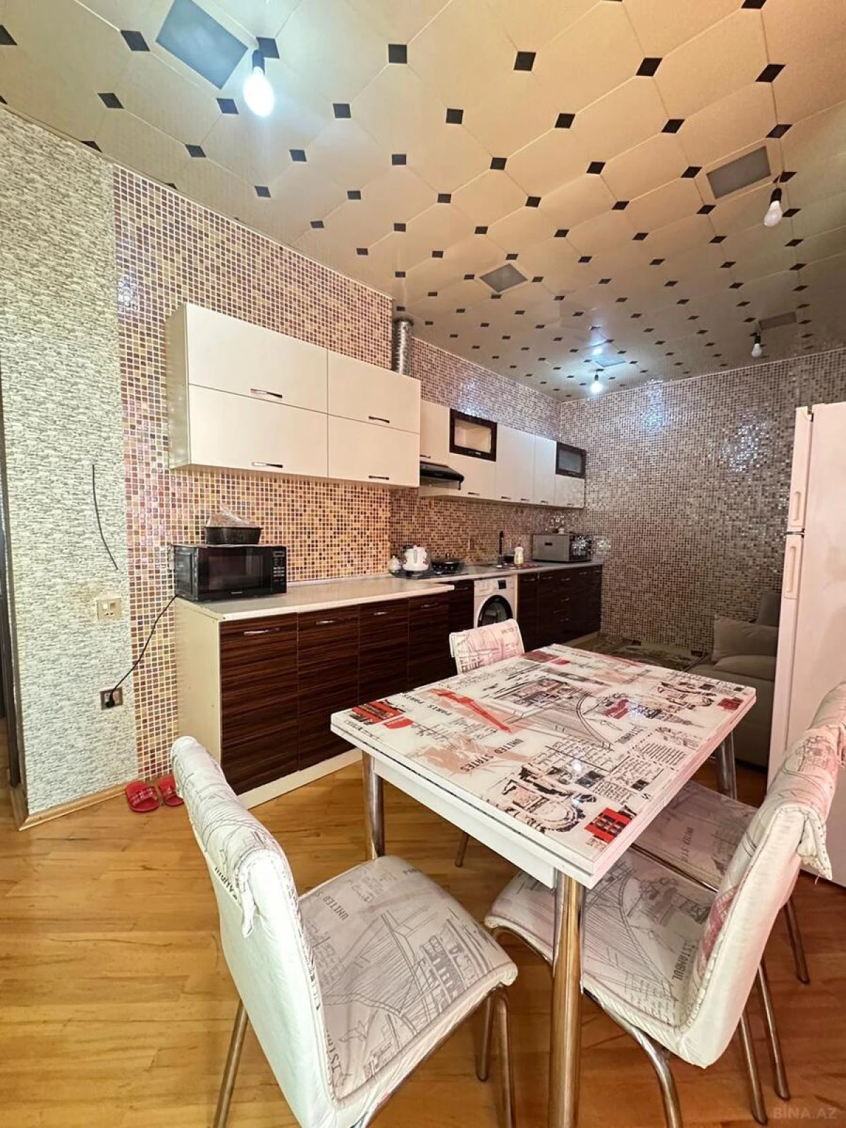 Satılır 2 otaqlı mənzil 80 m²