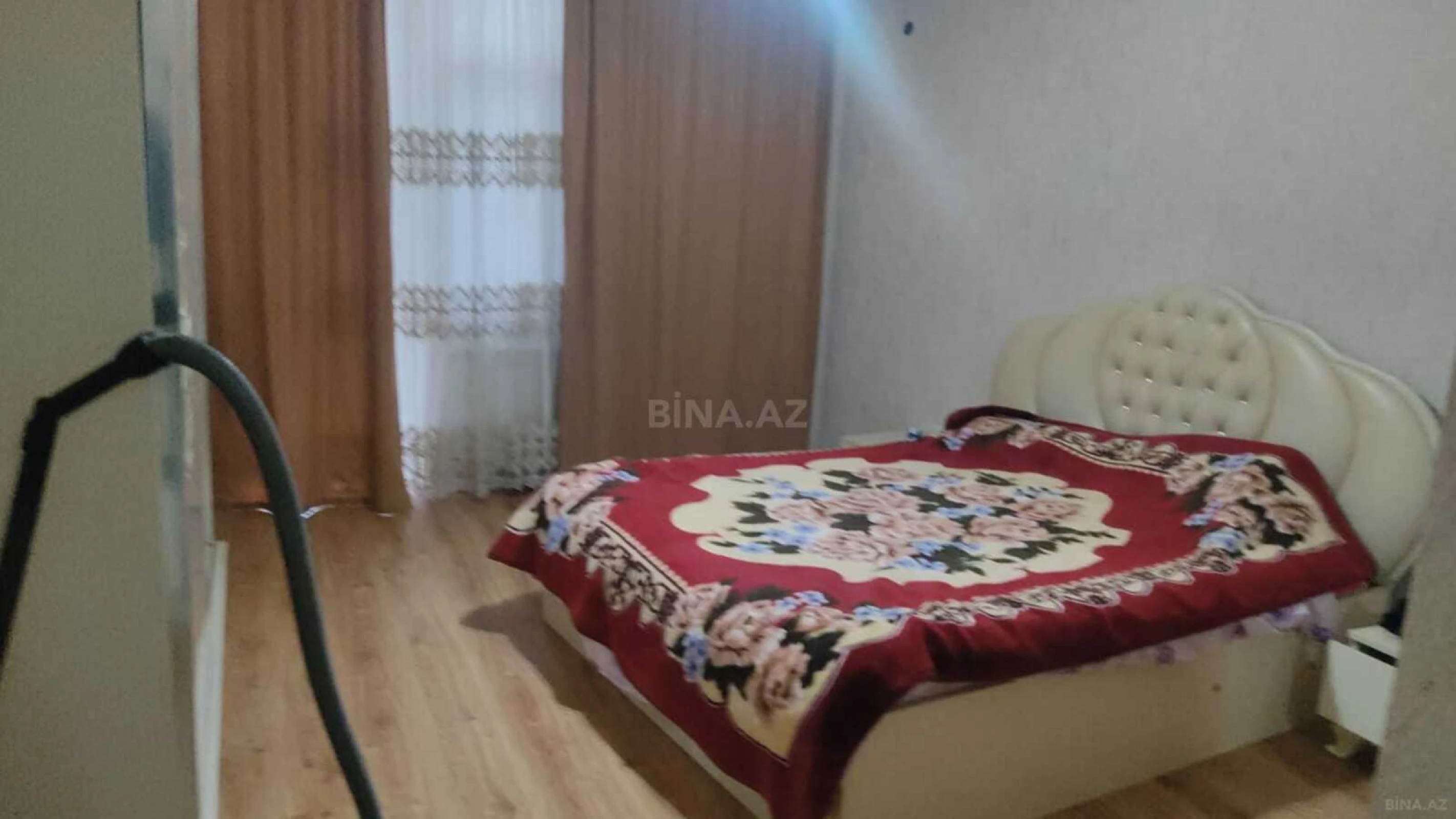 Satılır 3 otaqlı mənzil 96 m²