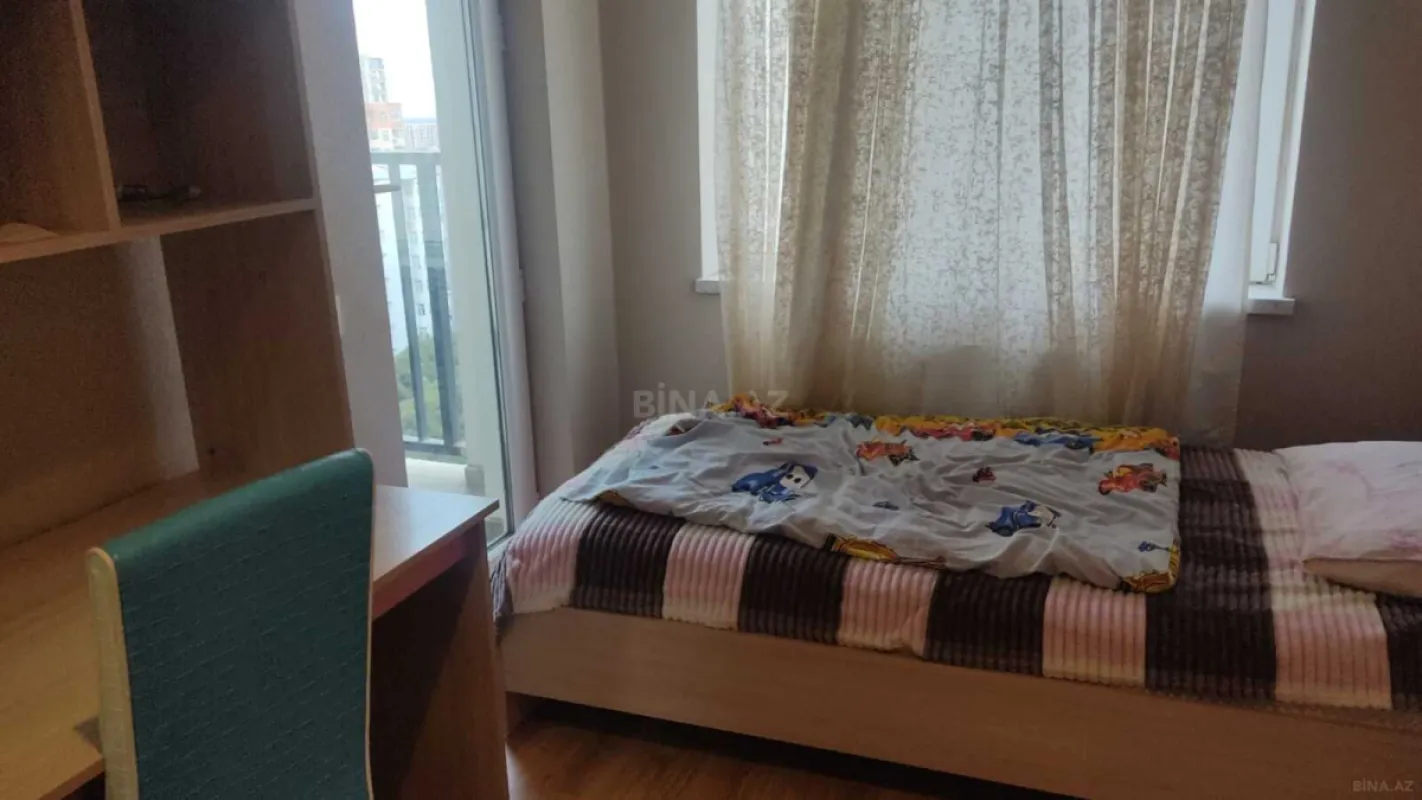 Satılır 3 otaqlı mənzil 96 m²