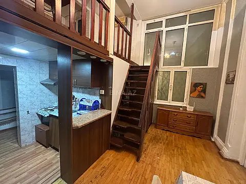 Satılır 2 otaqlı mənzil 45 m²