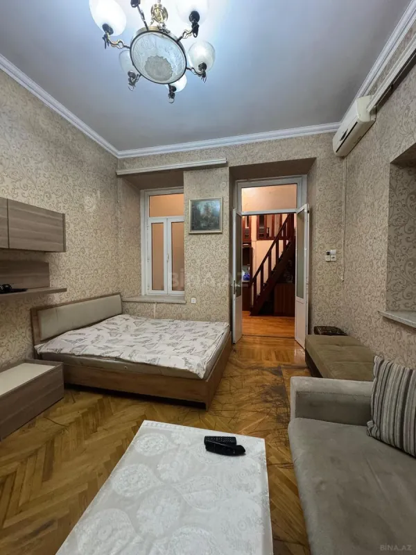 Satılır 2 otaqlı mənzil 45 m²