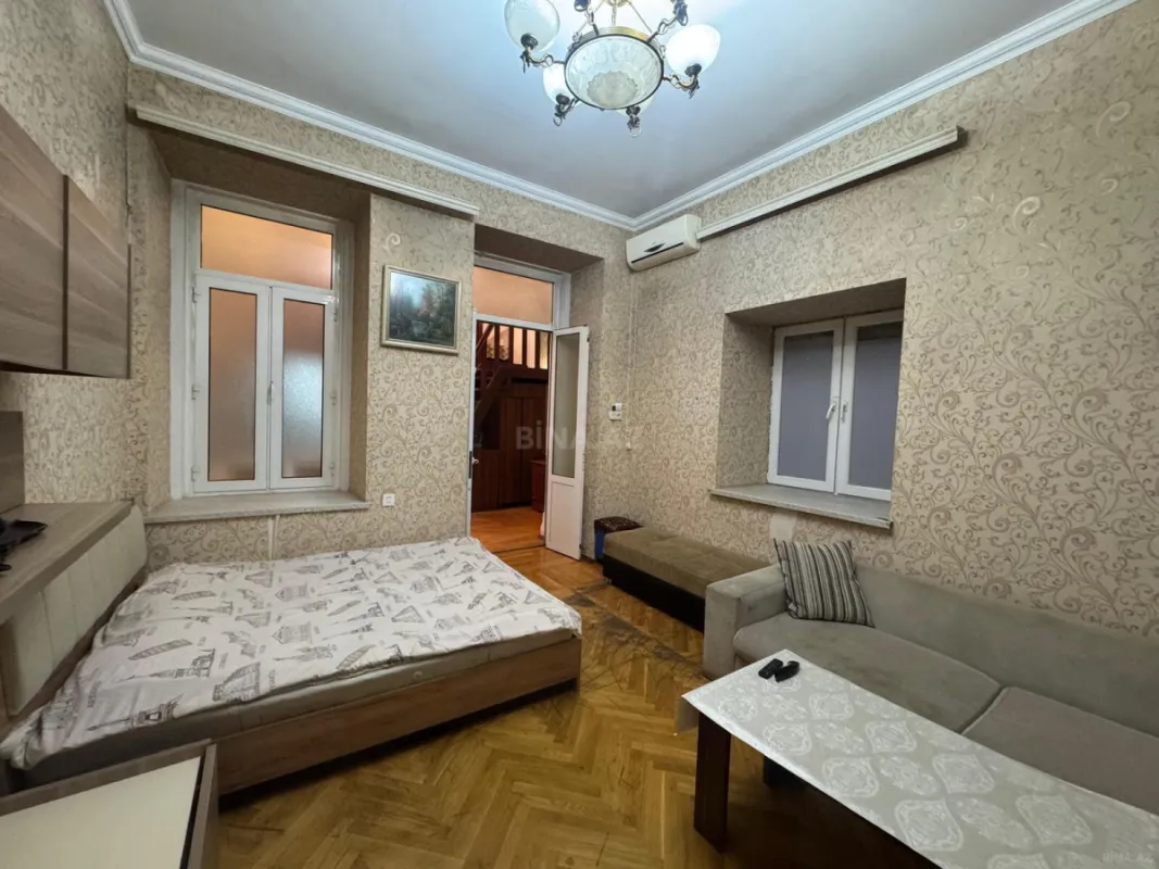 Satılır 2 otaqlı mənzil 45 m²