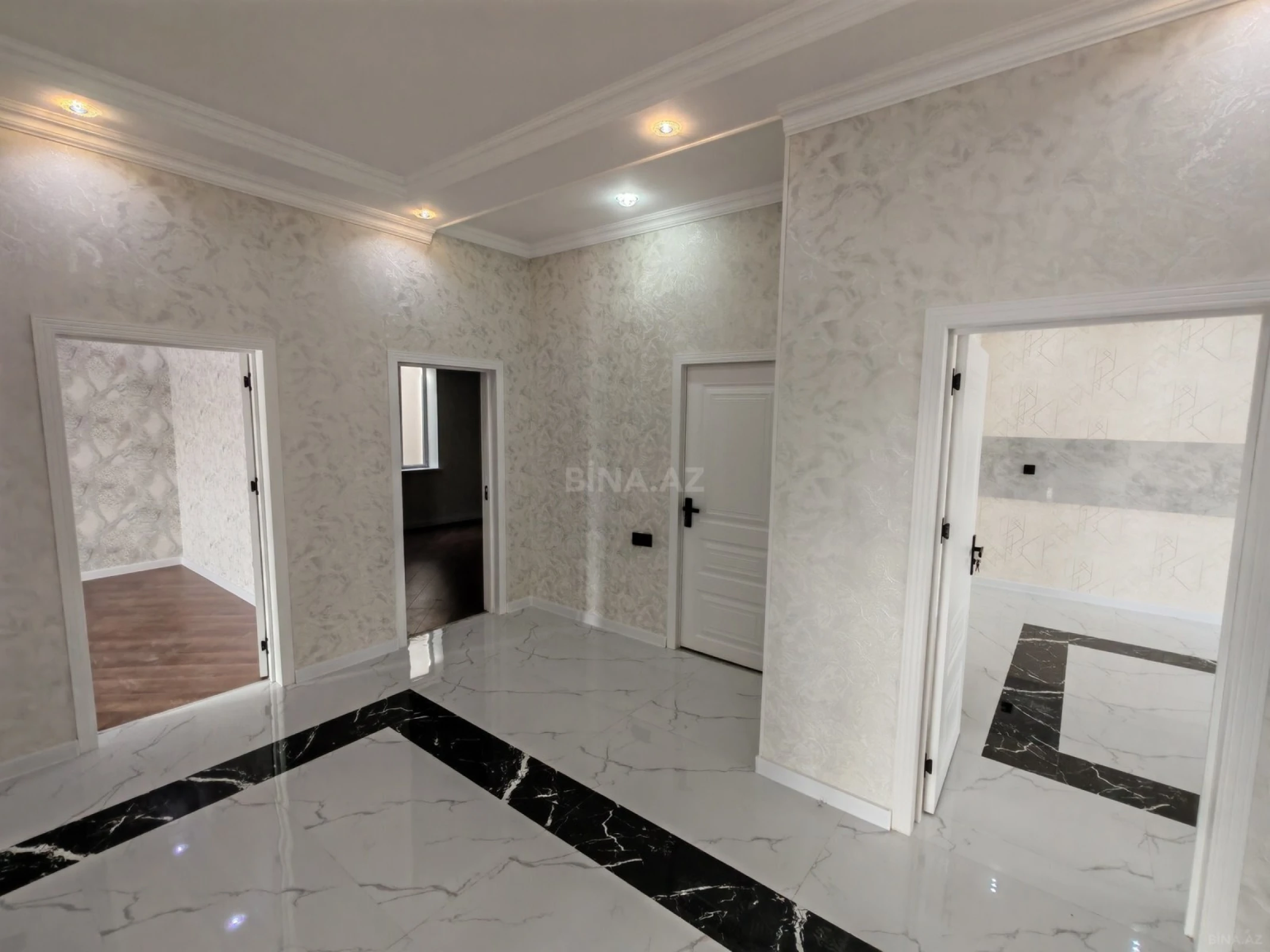 Satılır 4 otaqlı həyət evi 170 m²