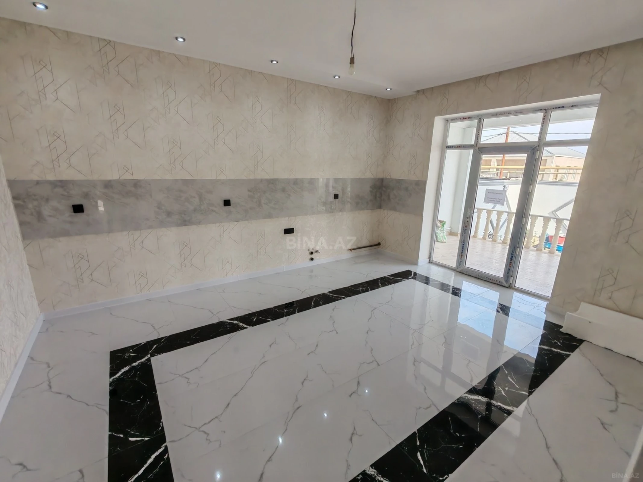 Satılır 4 otaqlı həyət evi 170 m²