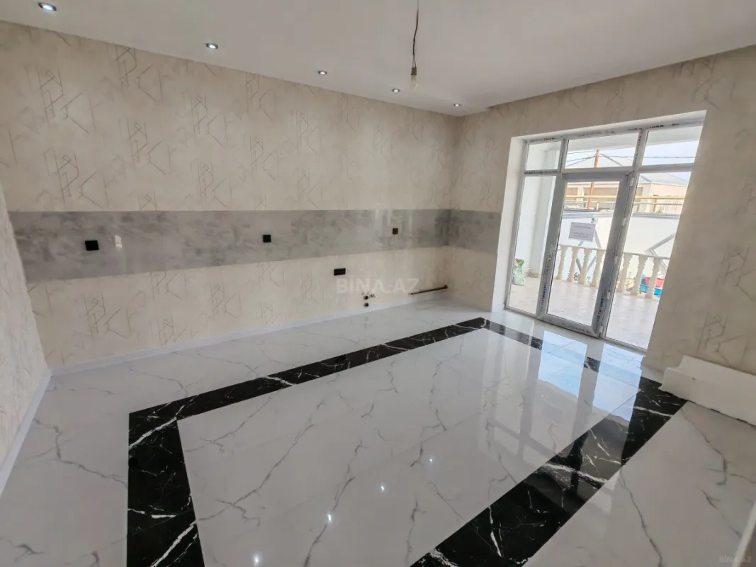 Satılır 4 otaqlı həyət evi 170 m²