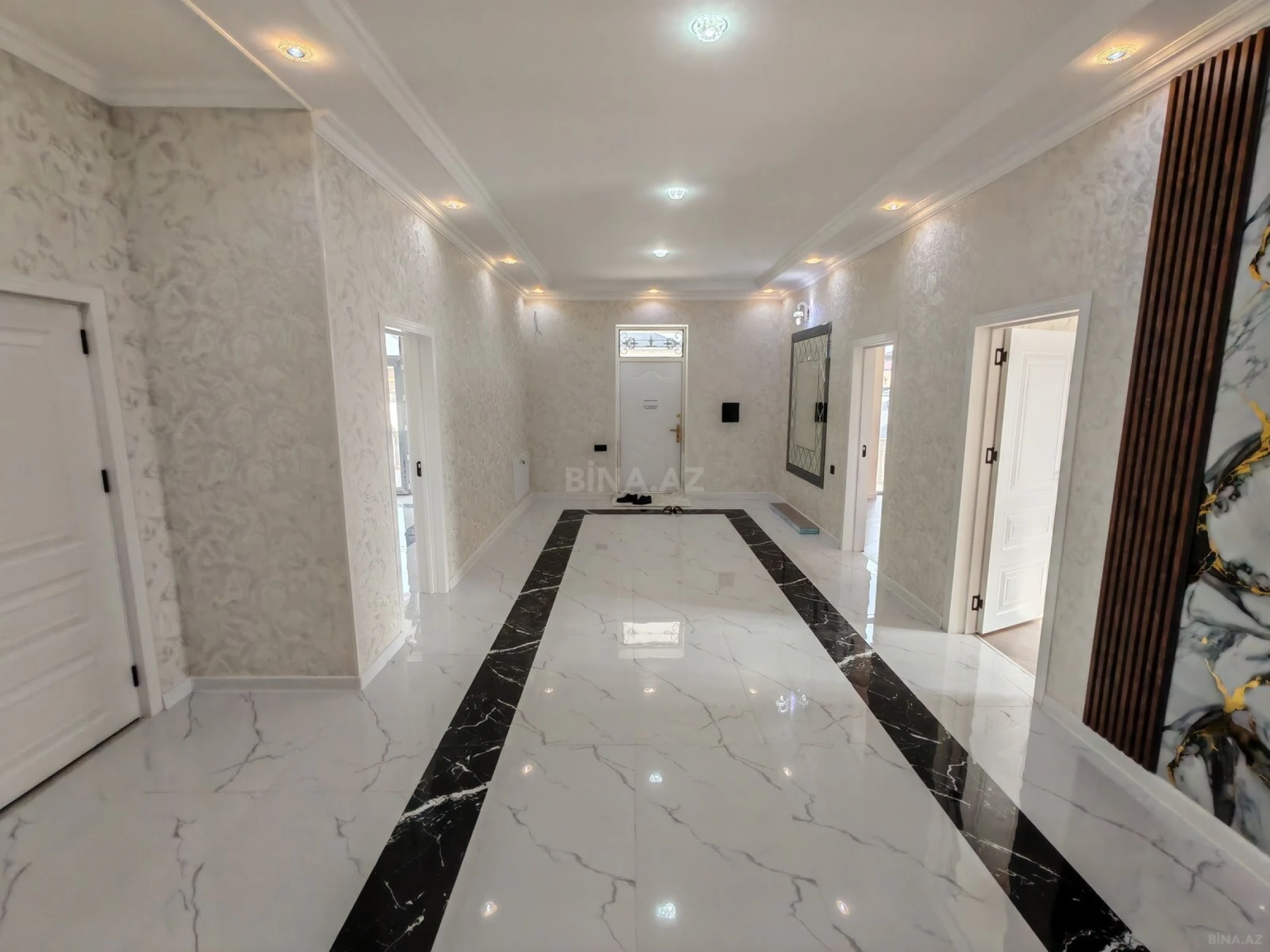 Satılır 4 otaqlı həyət evi 170 m²