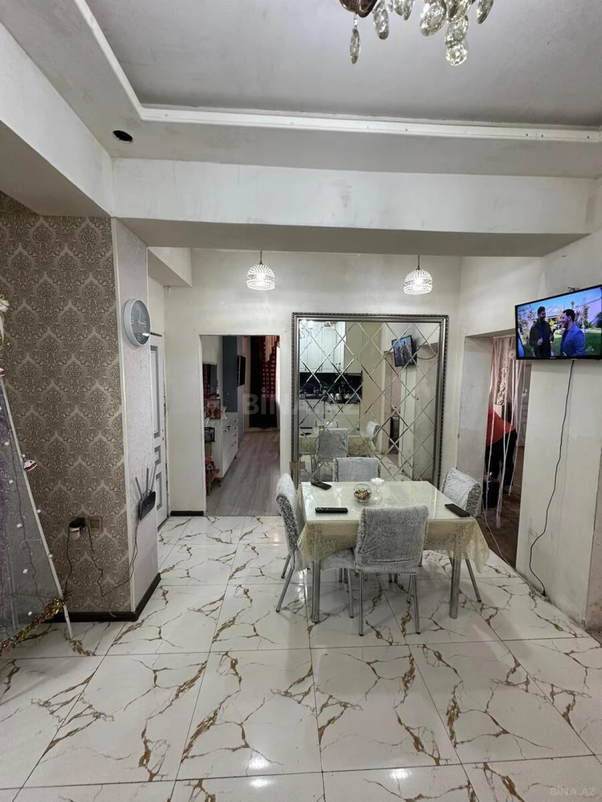 Satılır 4 otaqlı mənzil 120 m²