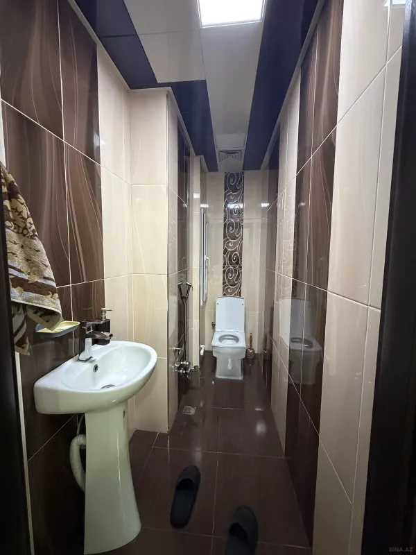 Satılır 3 otaqlı mənzil 128 m²