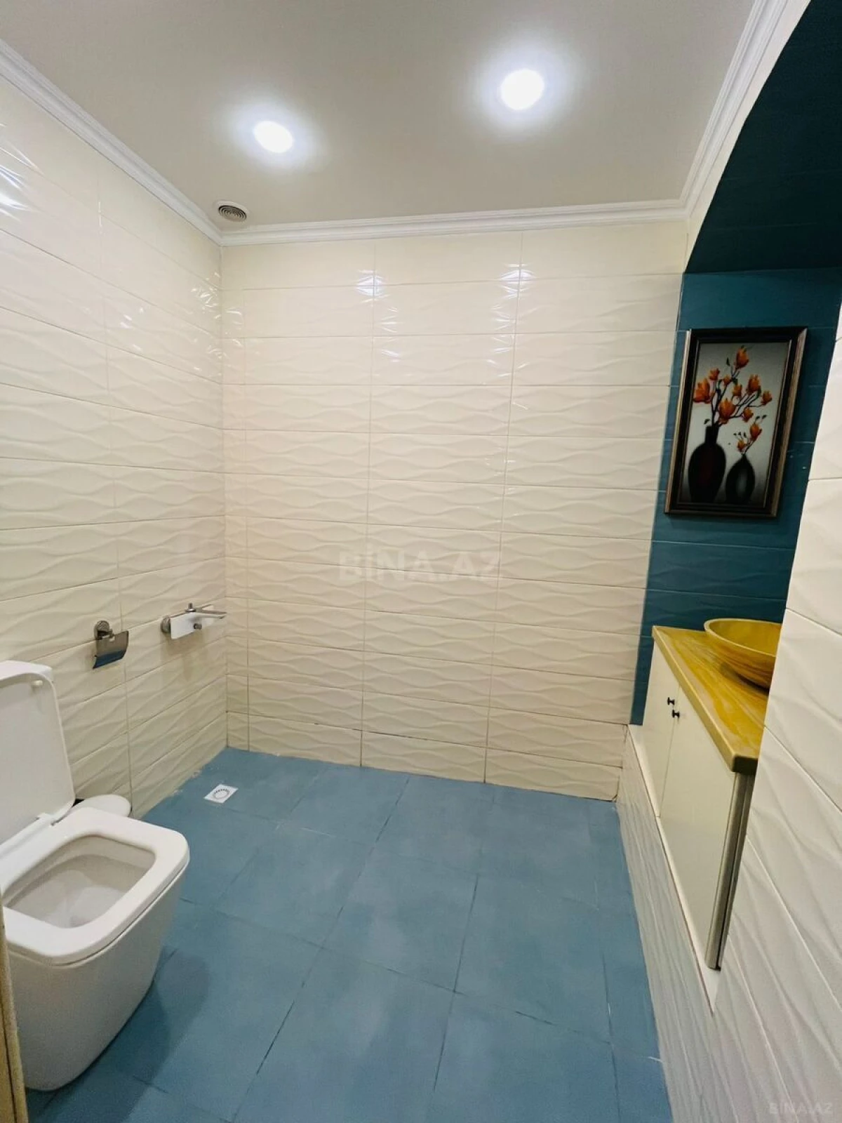 Kirayə verilir obyekt 214 m²