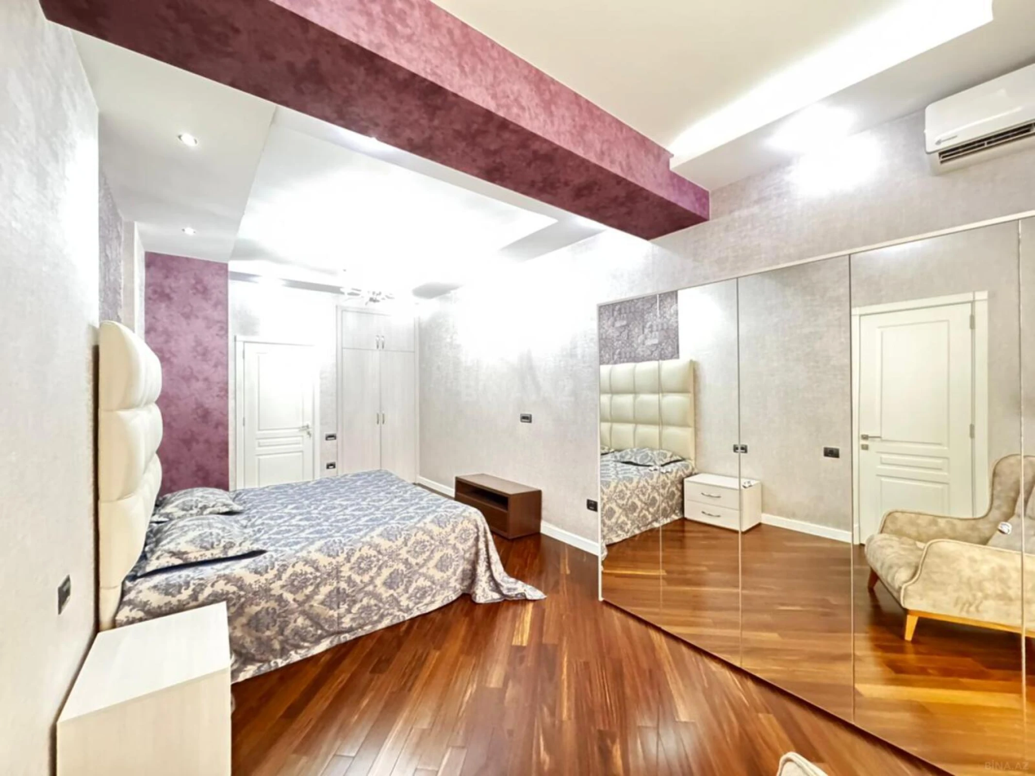 Kirayə verilir 3 otaqlı mənzil 150 m²