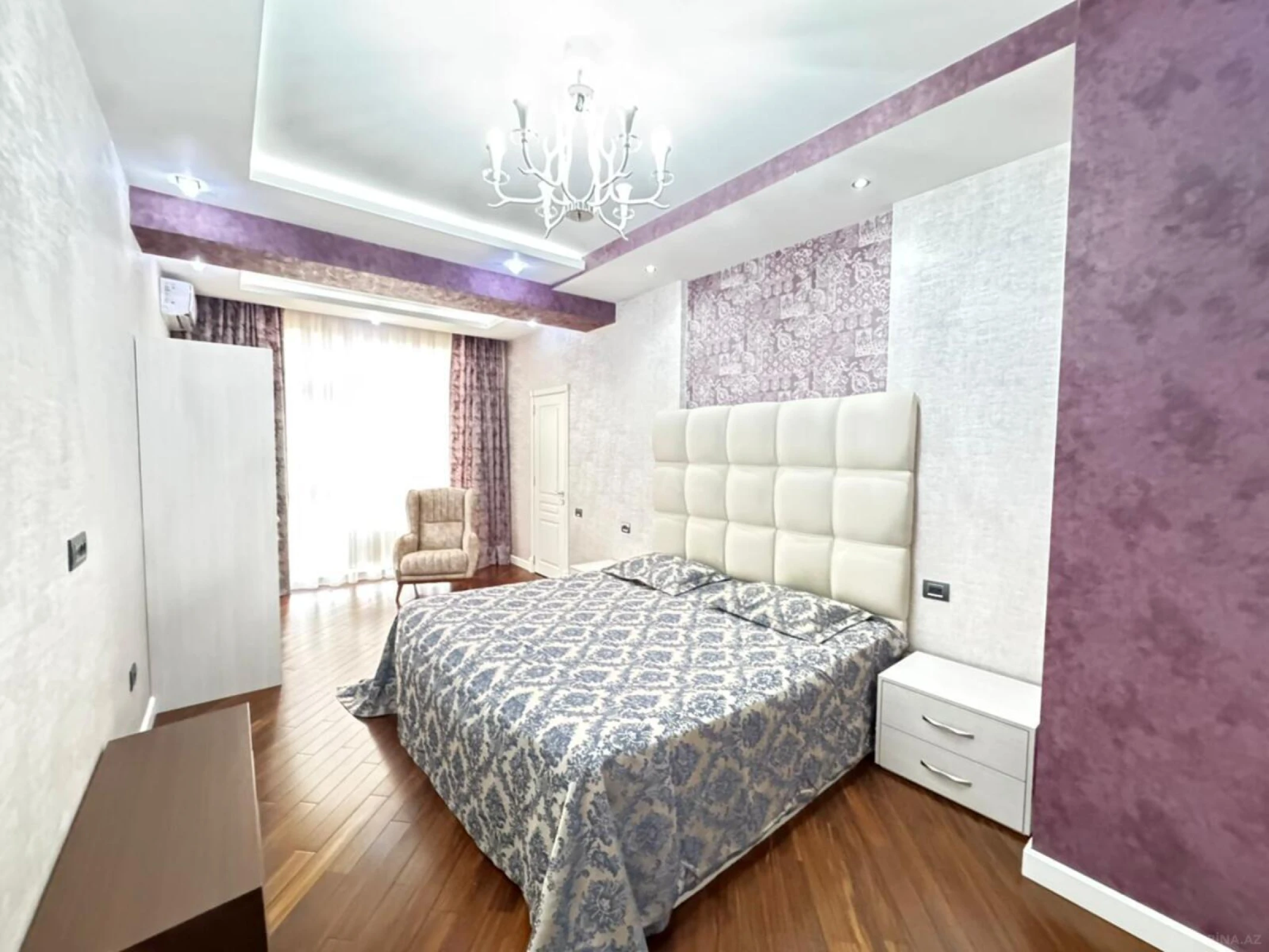 Kirayə verilir 3 otaqlı mənzil 150 m²